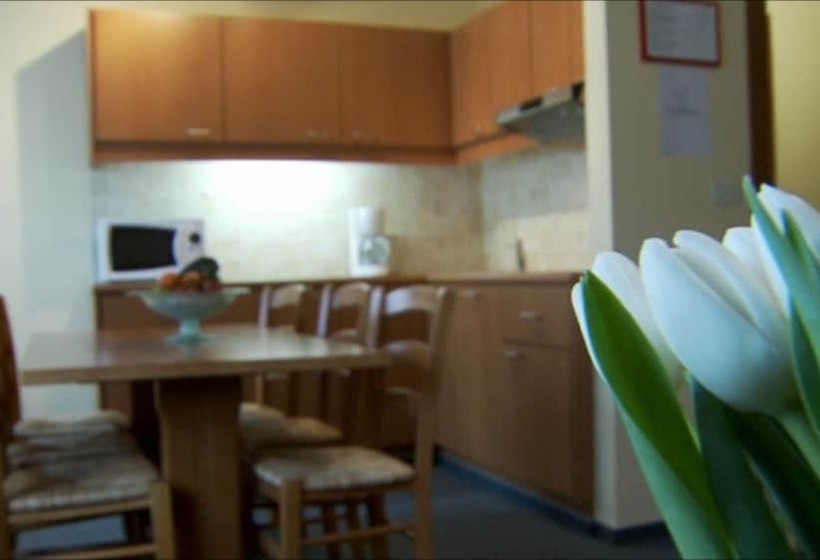 בית מלון כפרי Rogier