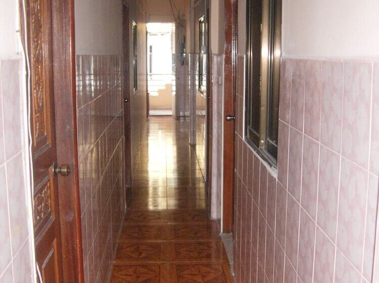 בית מלון כפרי White River Ii Hostel