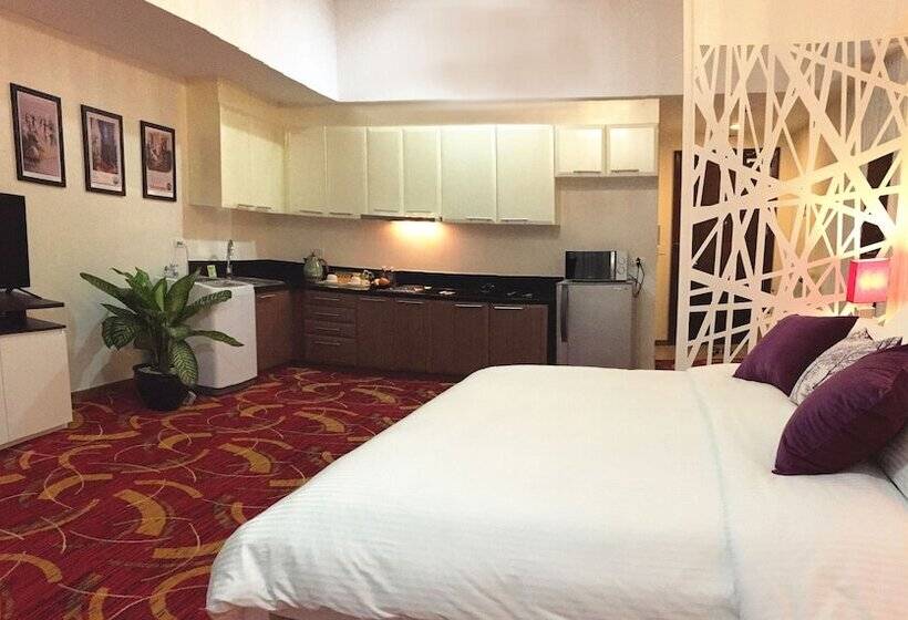 Maxstays Max Pavilion At The Venice Residences