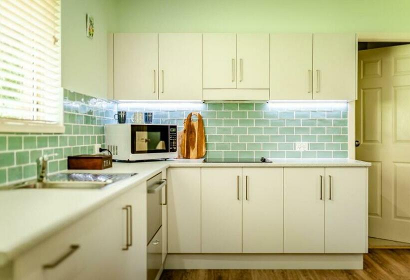 펜션 Alarks Nest Bed And Breakfast