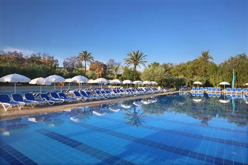 استراحتگاه Valeria Madina Club   All Inclusive