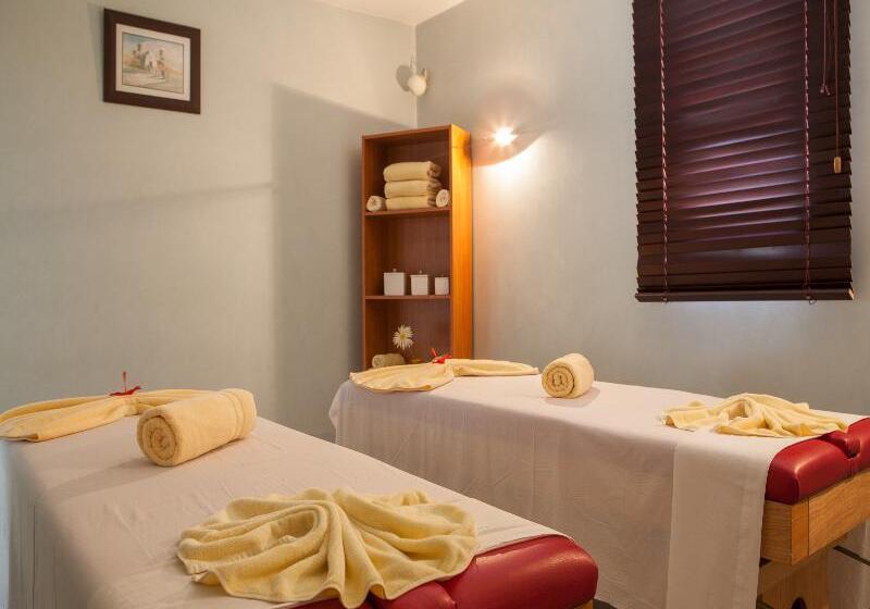 استراحتگاه Valeria Madina Club   All Inclusive