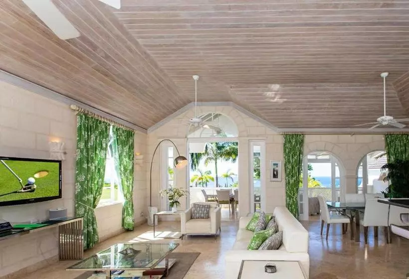 Royal Villa 1