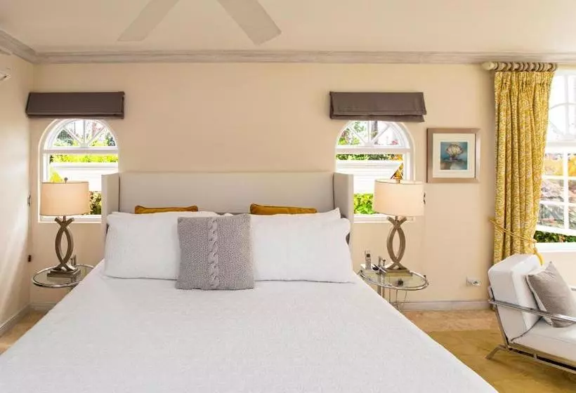 Royal Villa 1