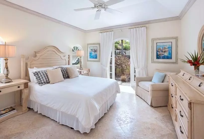 Royal Villa 1