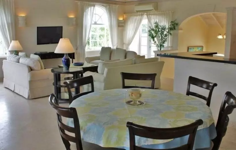 Royal Villa 1