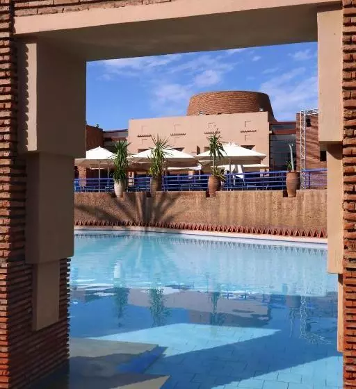 استراحتگاه Valeria Madina Club   All Inclusive