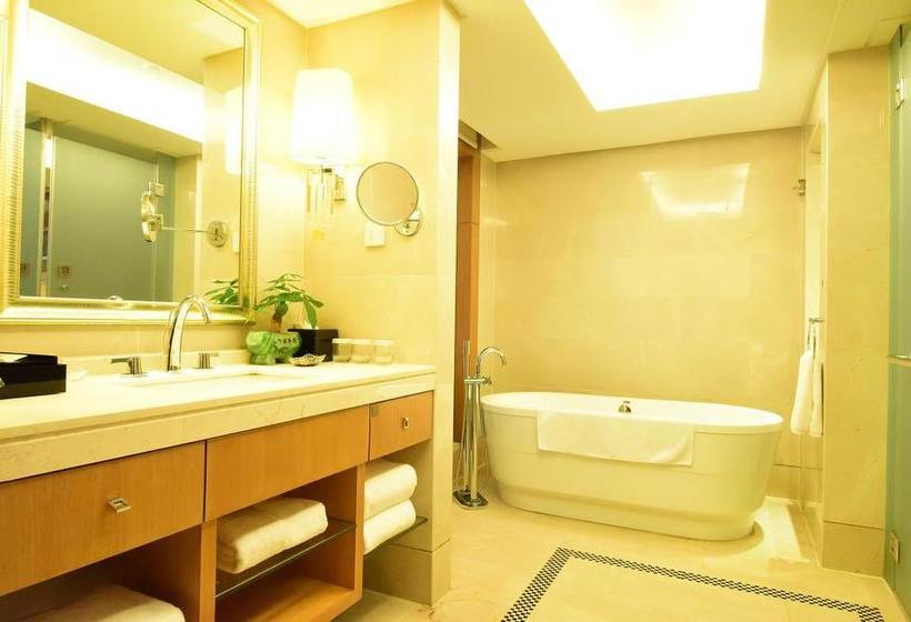 Zhongmao Haiyue Hotel