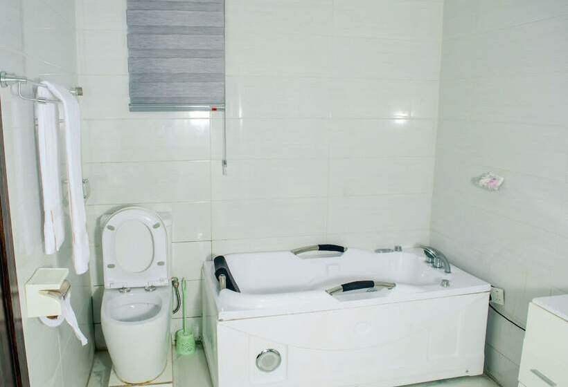 Ocean Park Hotel Lekki Phase 1