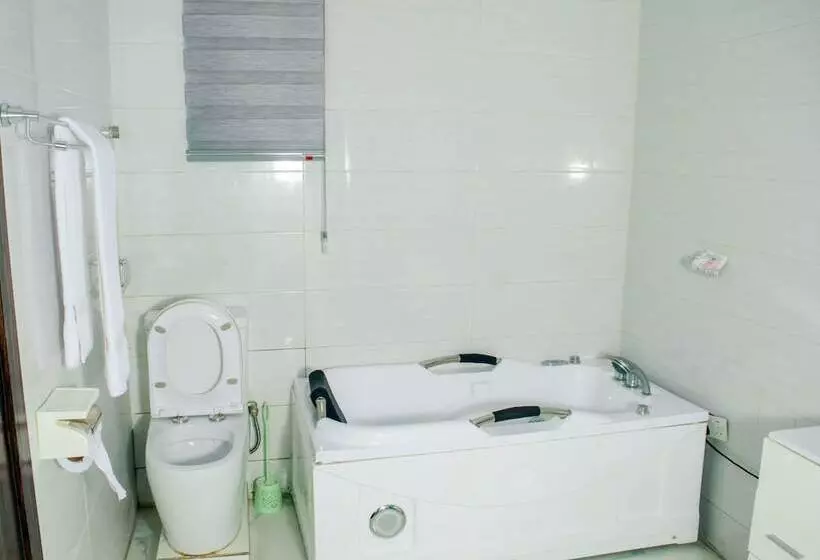 Ocean Park Hotel Lekki Phase 1