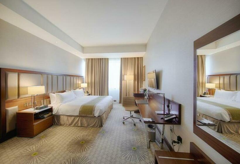 בית מלון כפרי Holiday Suites Al Azizia