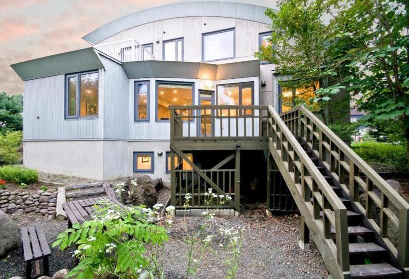 Furano Fresh Powder Apartments And Chalet