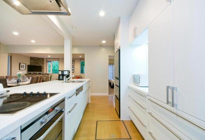 Furano Fresh Powder Apartments And Chalet