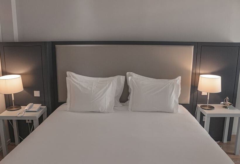 هتل Burgus Tribute & Design