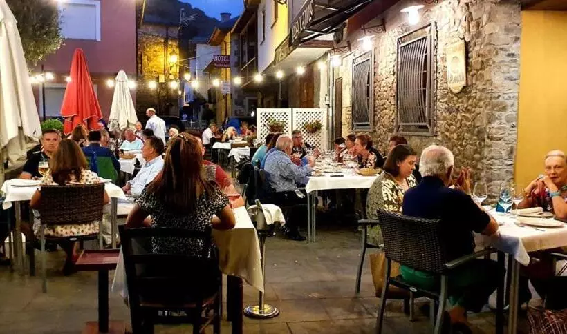 Hotel Molina Real
