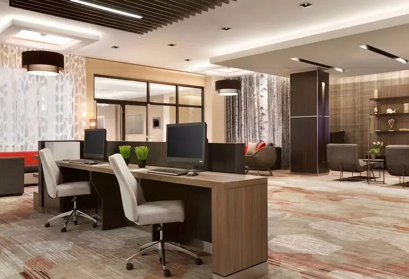 ホテル Courtyard By Marriott Toronto Mississauga/west