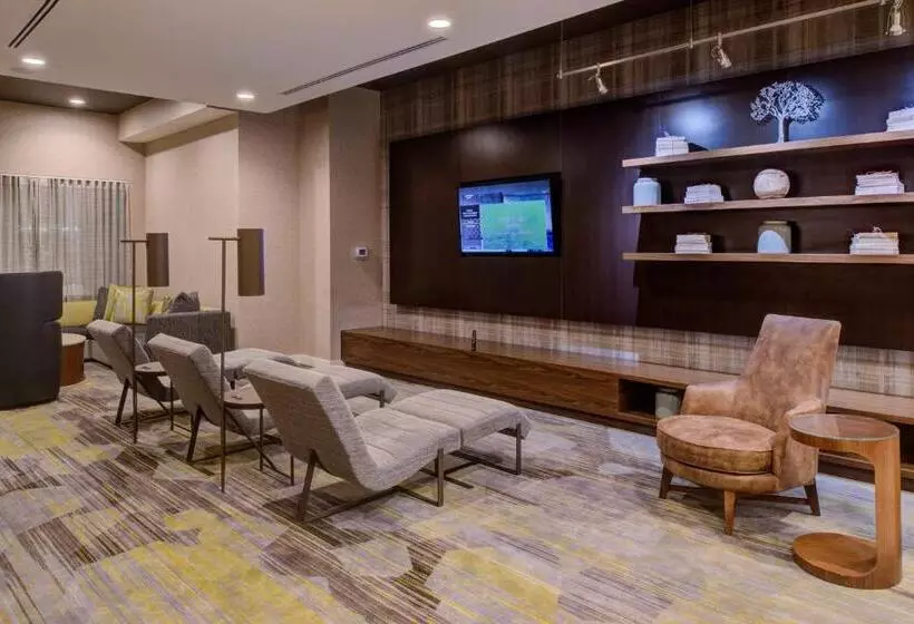 ホテル Courtyard By Marriott St Louis Chesterfield