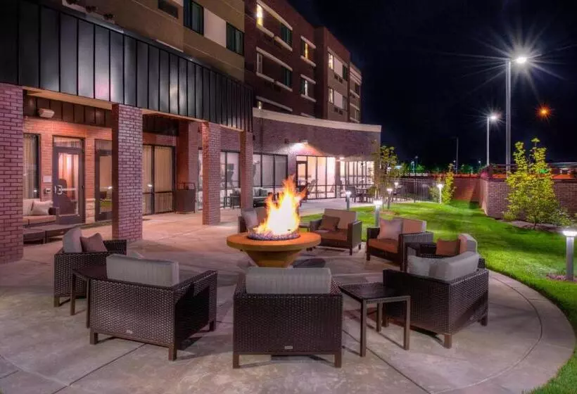 ホテル Courtyard By Marriott St Louis Chesterfield