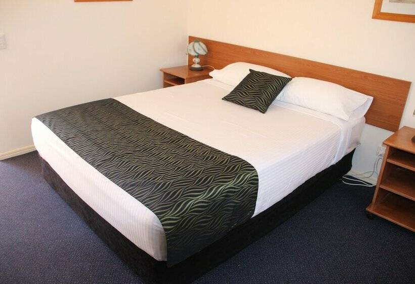 Отель Econo Lodge Waterford
