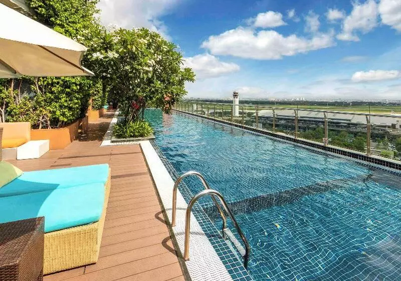 ホテル Ibis Saigon Airport