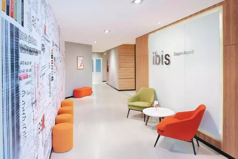 ホテル Ibis Saigon Airport