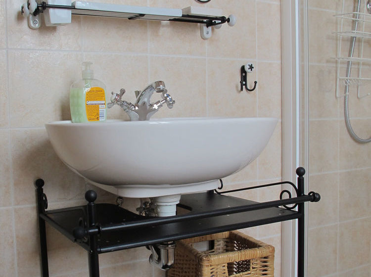 בית מלון כפרי Insolent Inn