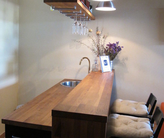 בית מלון כפרי Insolent Inn