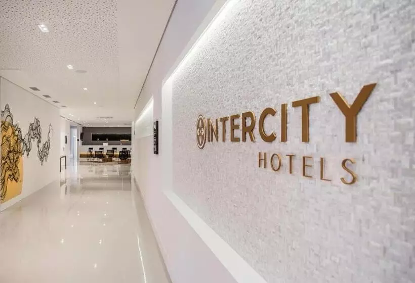 Hotelli Intercity Pátio Pinda