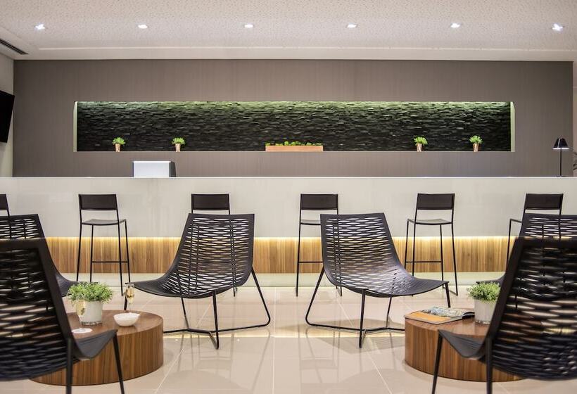 Hotel Intercity Pátio Pinda