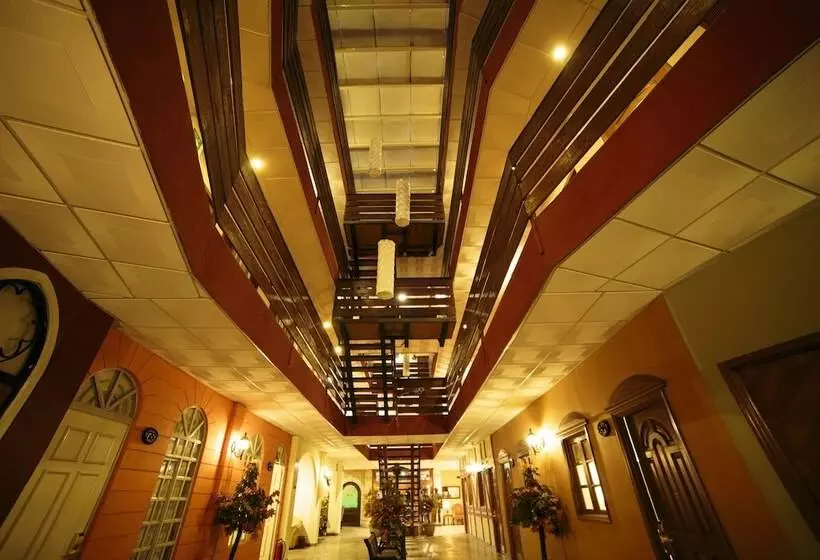 هتل La Mansion Suiza