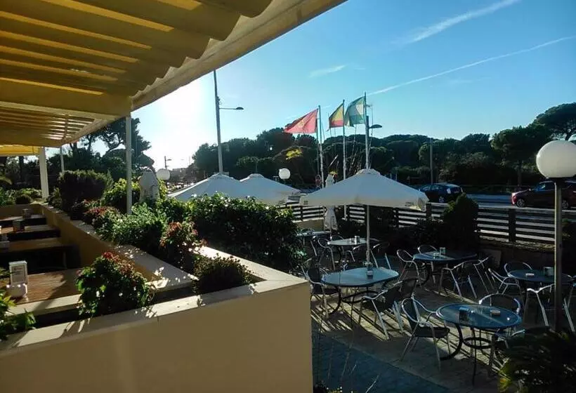 ホテル Las Canteras De Puerto Real