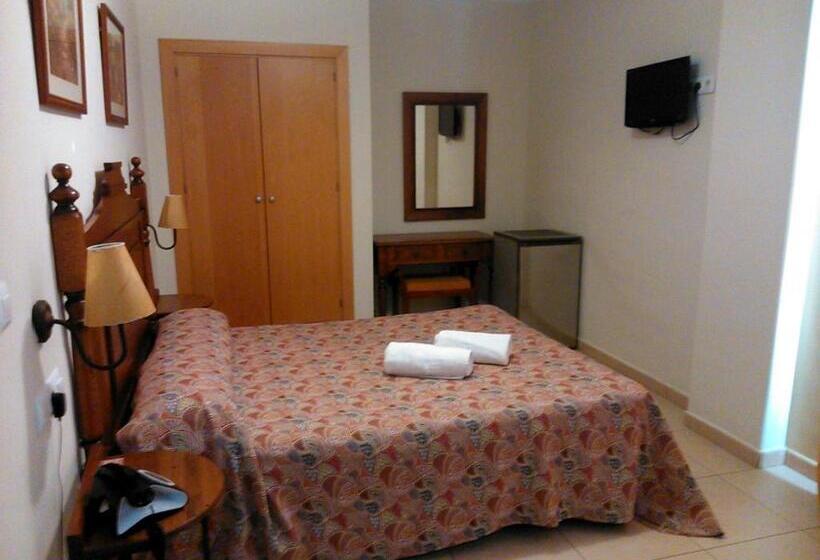 Отель Las Canteras De Puerto Real