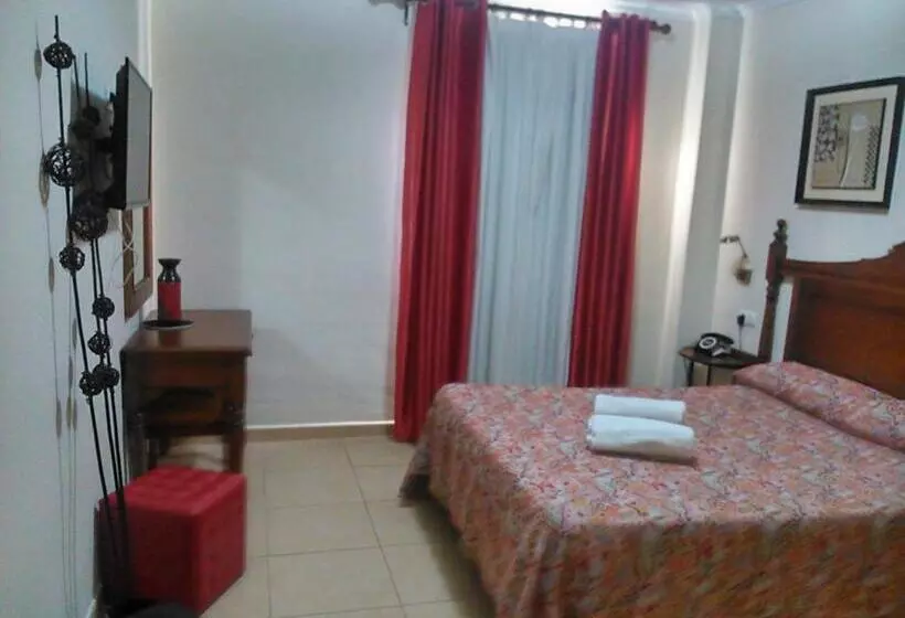 ホテル Las Canteras De Puerto Real