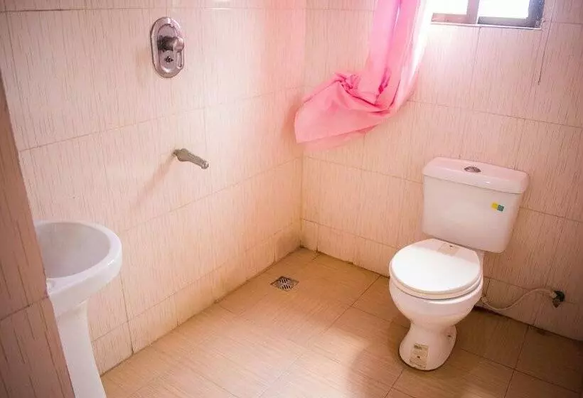 هتل Maria Suites