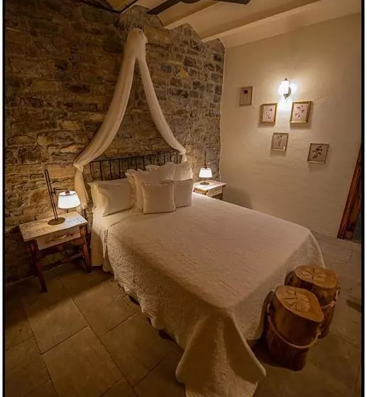 ホテル Posada Al Vent   Adults Only
