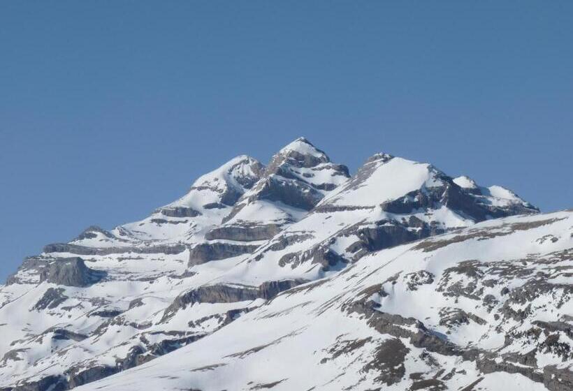 ホテル Posada Al Vent   Adults Only