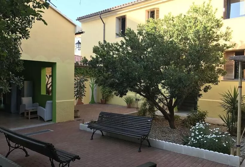 Maaseutuhotelli El Castellet Fanzara