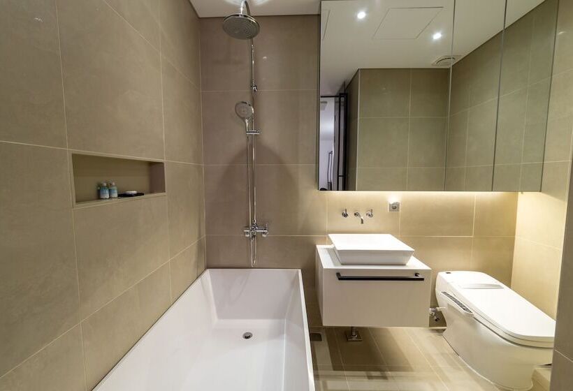 Hotel The Designers Cheongnyangni