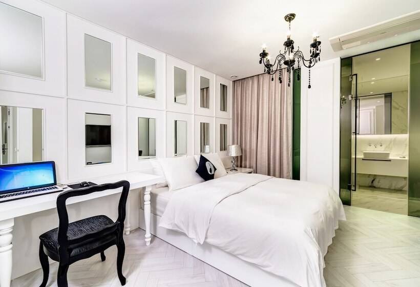 Hotel The Designers Cheongnyangni