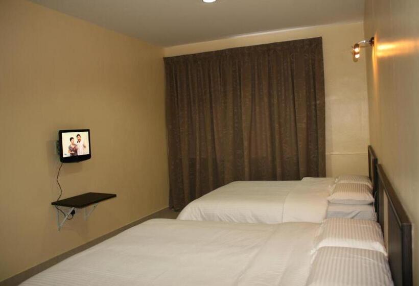 Hotel The Fern Lodge