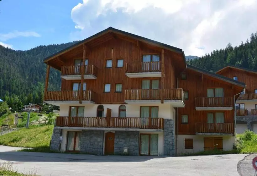هتل Vacancéole Résidence Les Chalets De La Ramoure