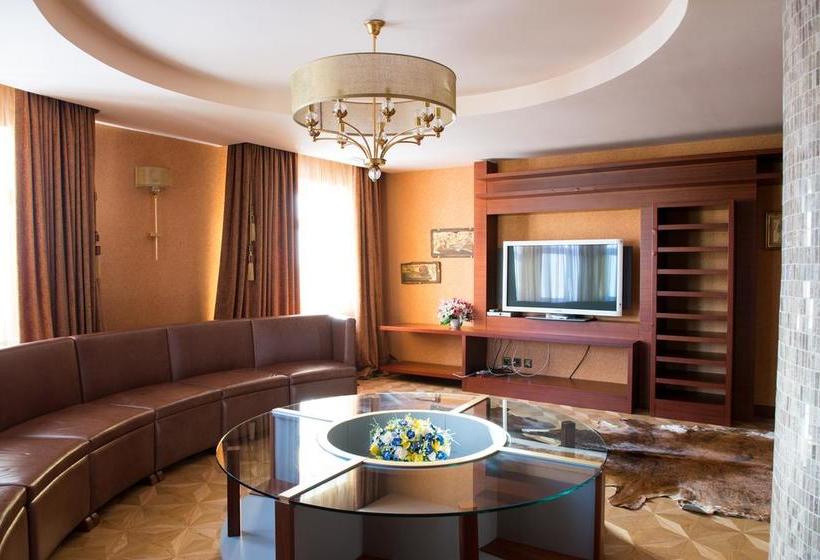 هتل Zapolyarnaya Stolica