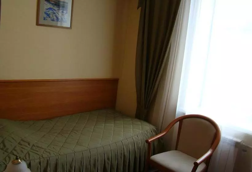 هتل Zapolyarnaya Stolica