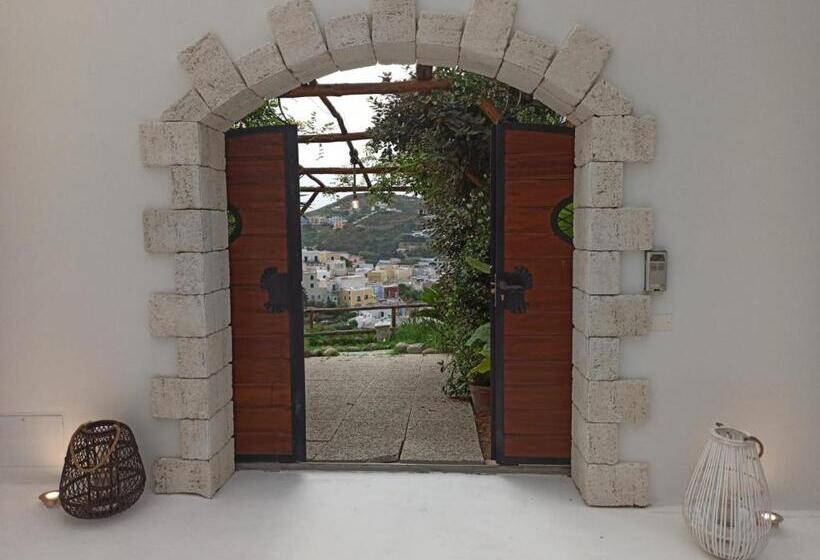 تختخواب و صبحانه Casa Vacanze Le Palette   Geranei