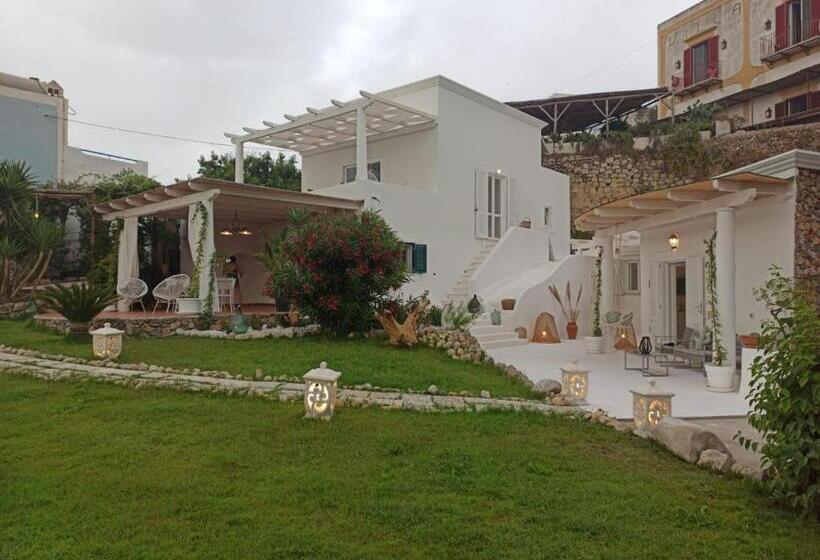 تختخواب و صبحانه Casa Vacanze Le Palette   Geranei