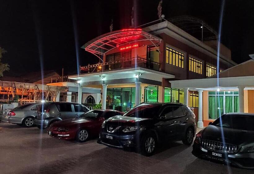 Hotel Darul Salam Inn