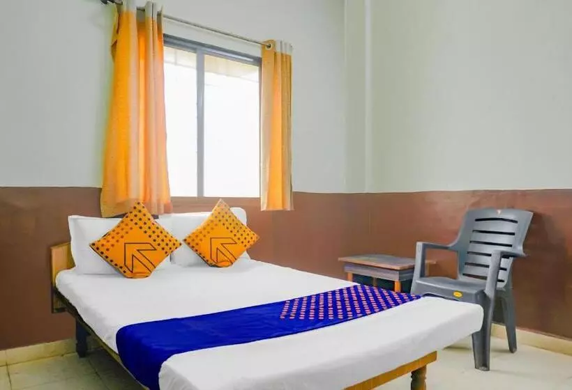 Oyo Shetkari Mala Hotel & Lodging