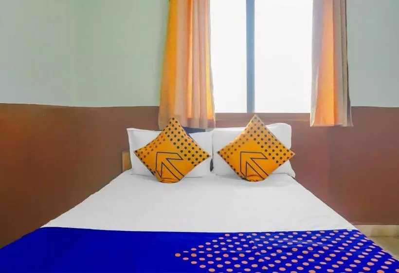 Oyo Shetkari Mala Hotel & Lodging