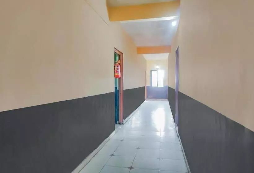 Oyo Shetkari Mala Hotel & Lodging