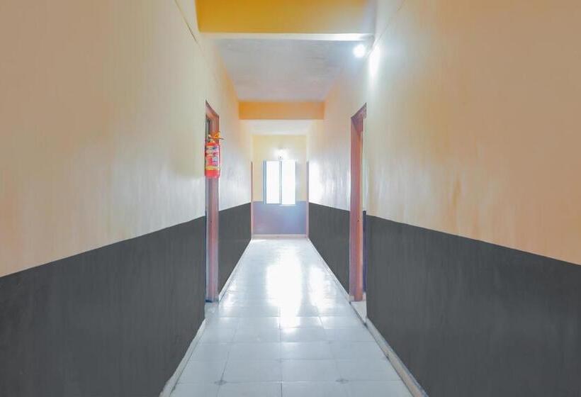 Oyo Shetkari Mala Hotel & Lodging